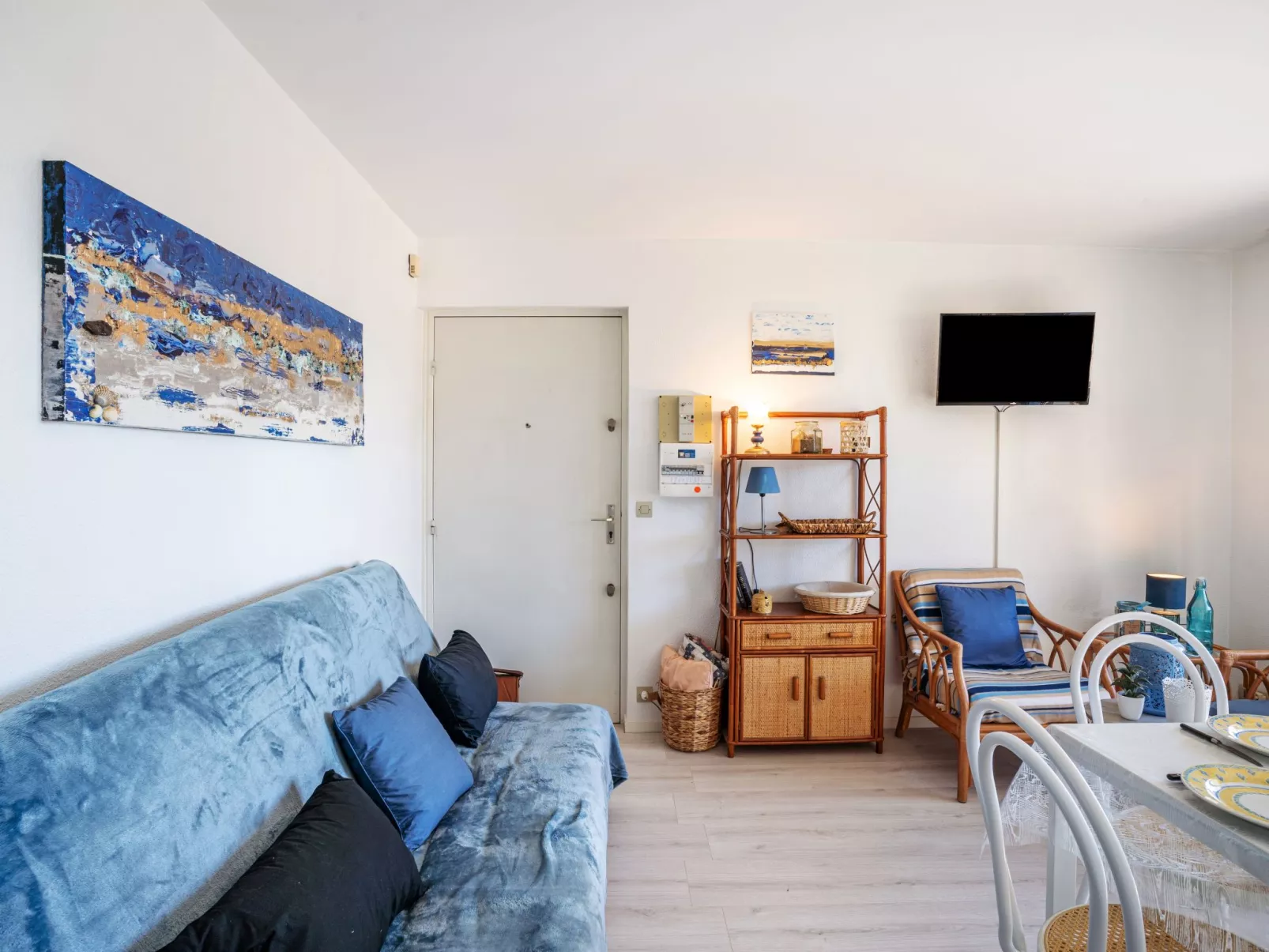 Le Clos Mathilde-Inside