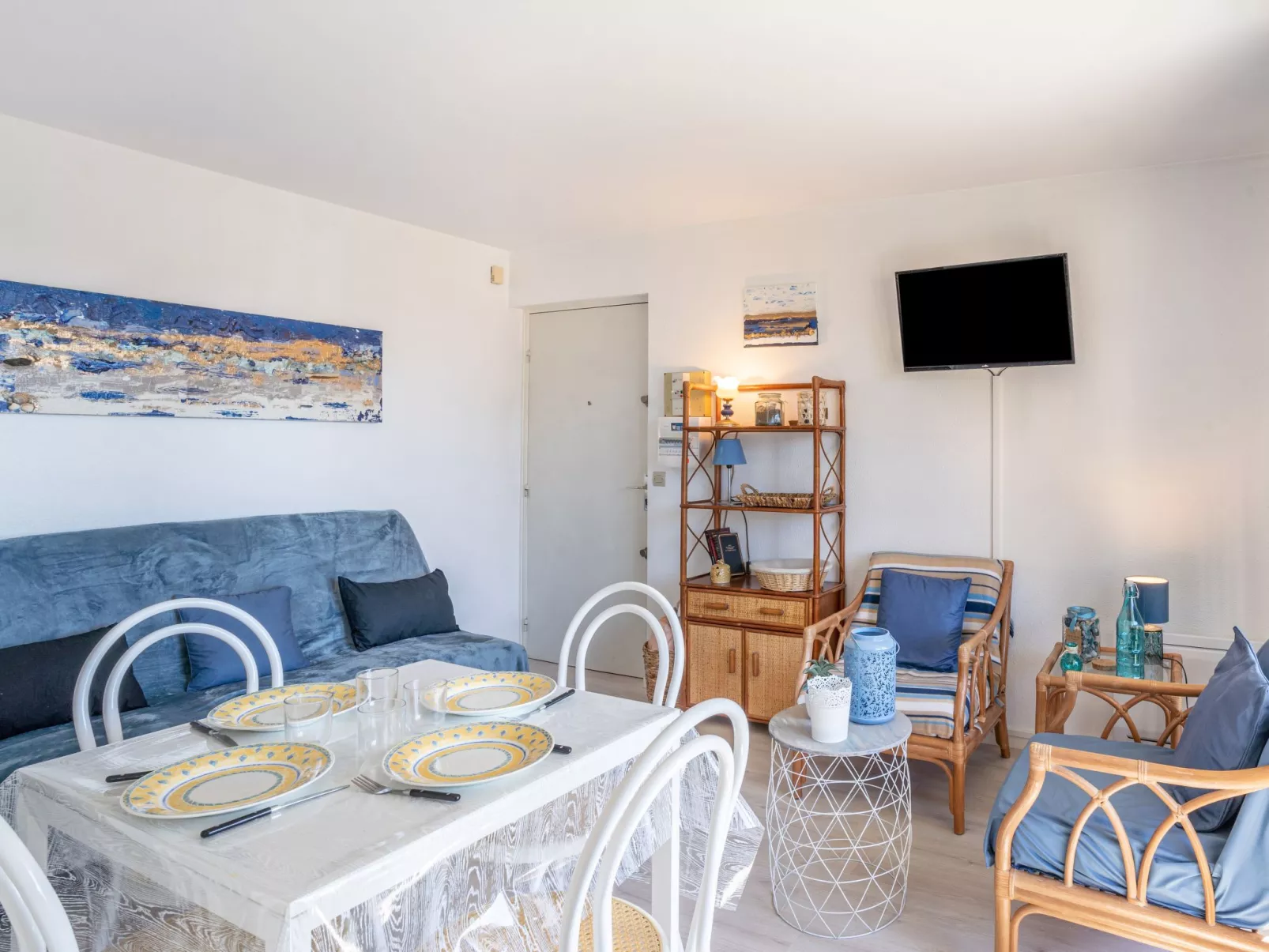 Le Clos Mathilde-Inside