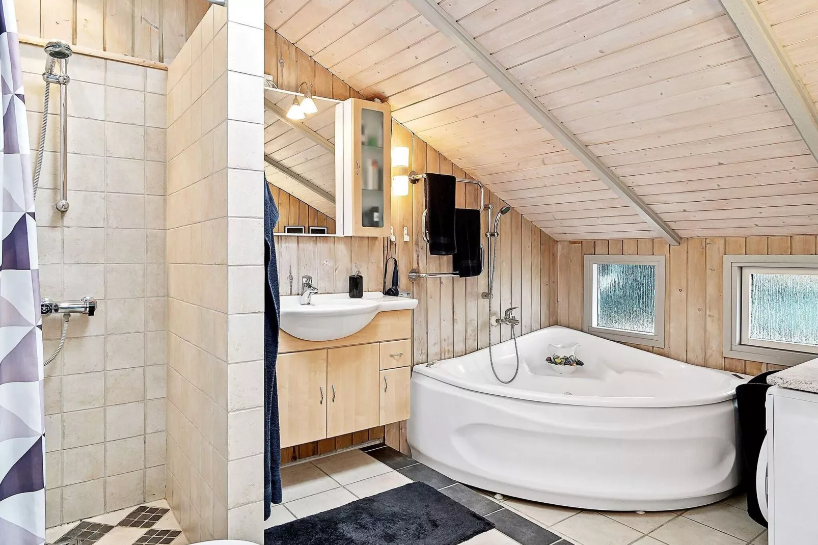 8 Personen Ferienhaus in Sydals-Wellnessbereich