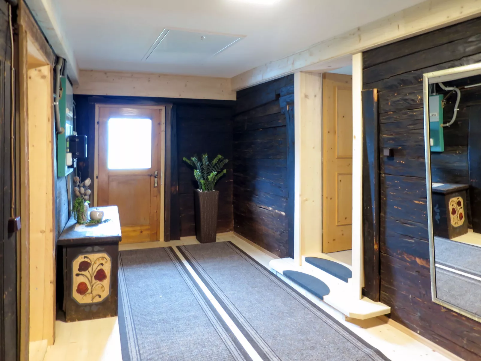 Alm Chalet-Inside