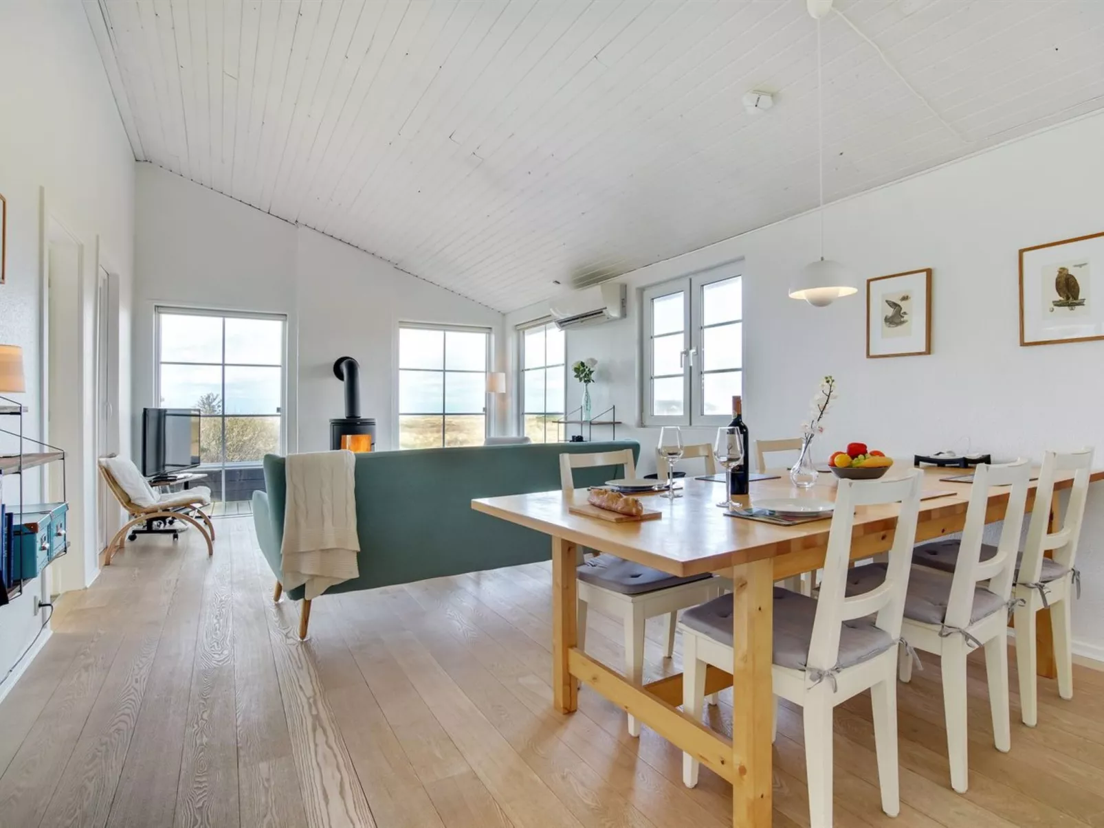 "Zaharinka" - 300m from the sea-Inside