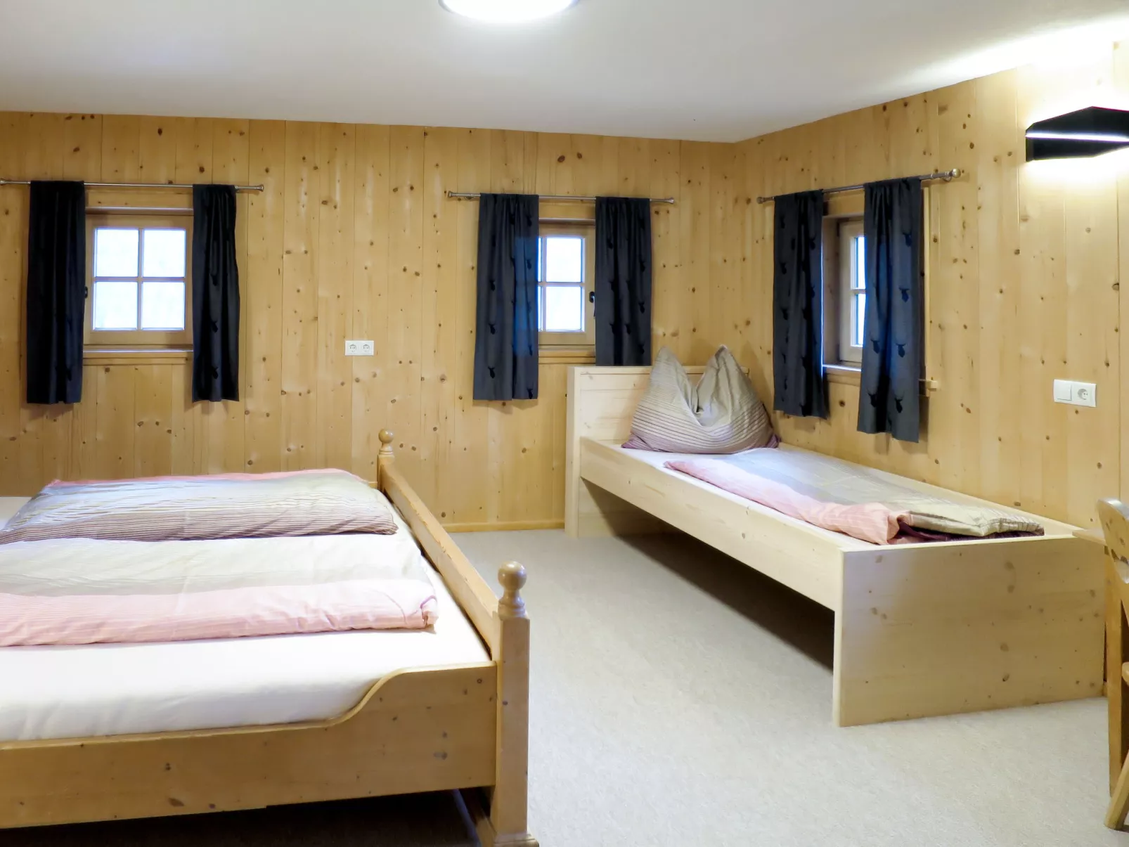 Alm Chalet-Inside