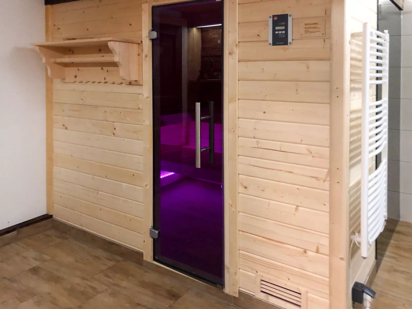 Alm Chalet-Inside
