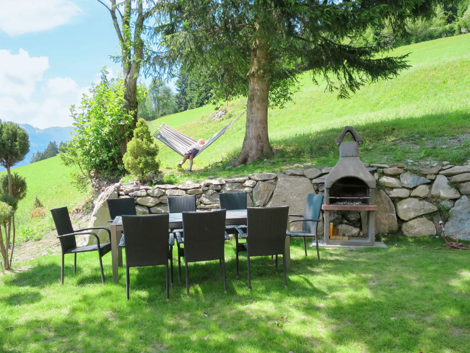 Alm Chalet-Outside