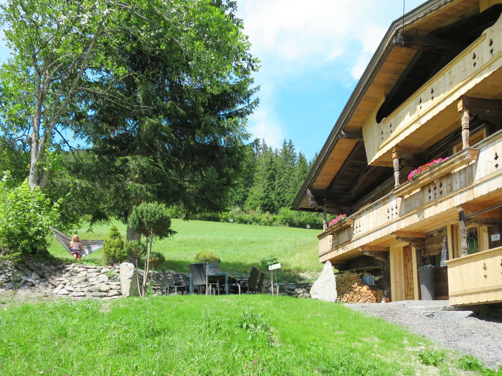 Alm Chalet-Outside