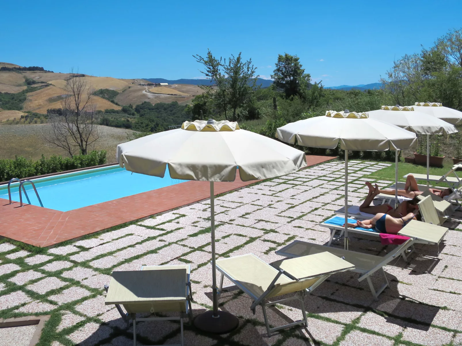 Villa Caggio-Outside