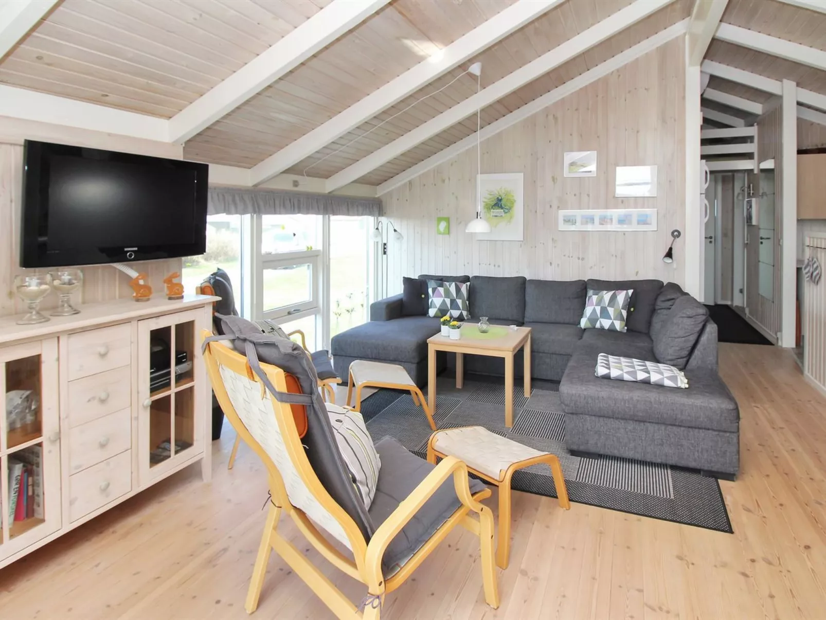 "Sina" - 300m from the sea-Inside