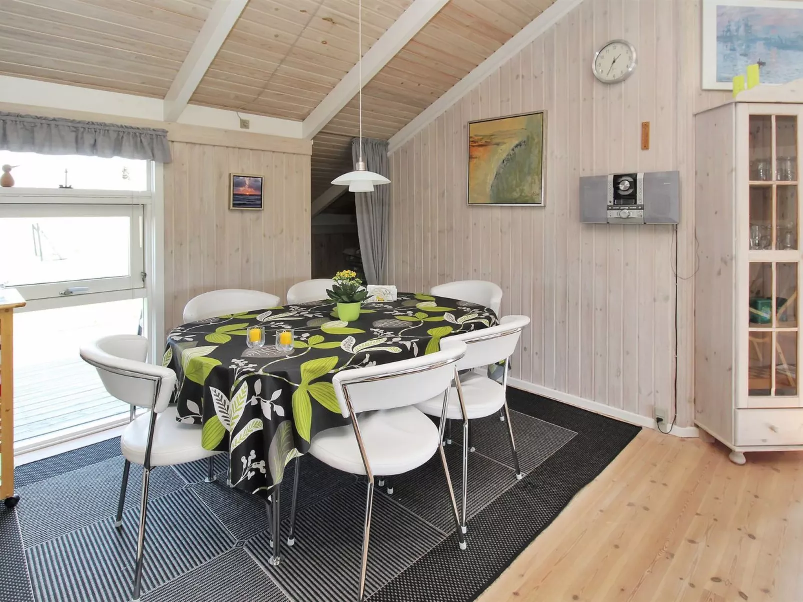 "Sina" - 300m from the sea-Inside