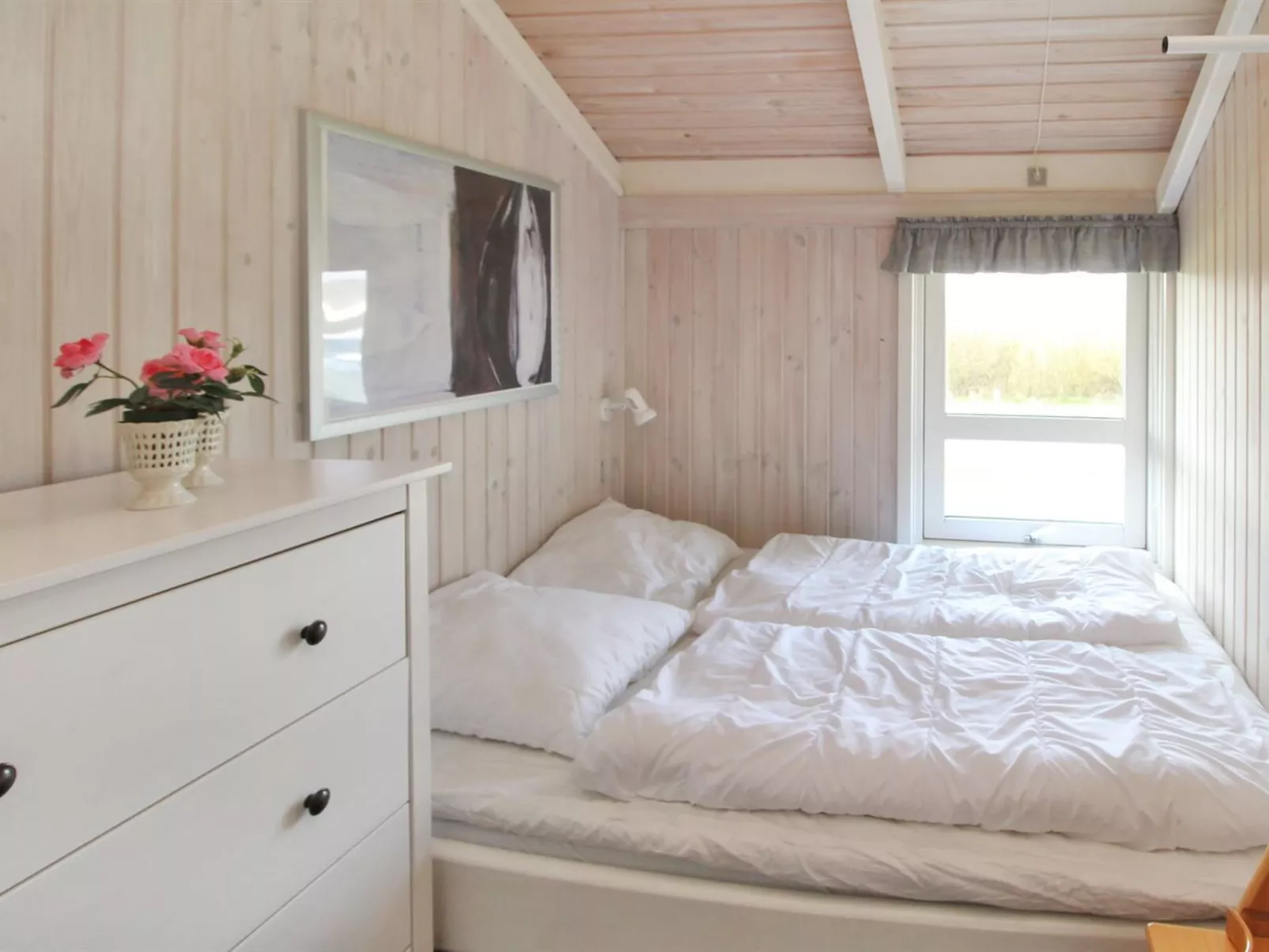 "Sina" - 300m from the sea-Inside