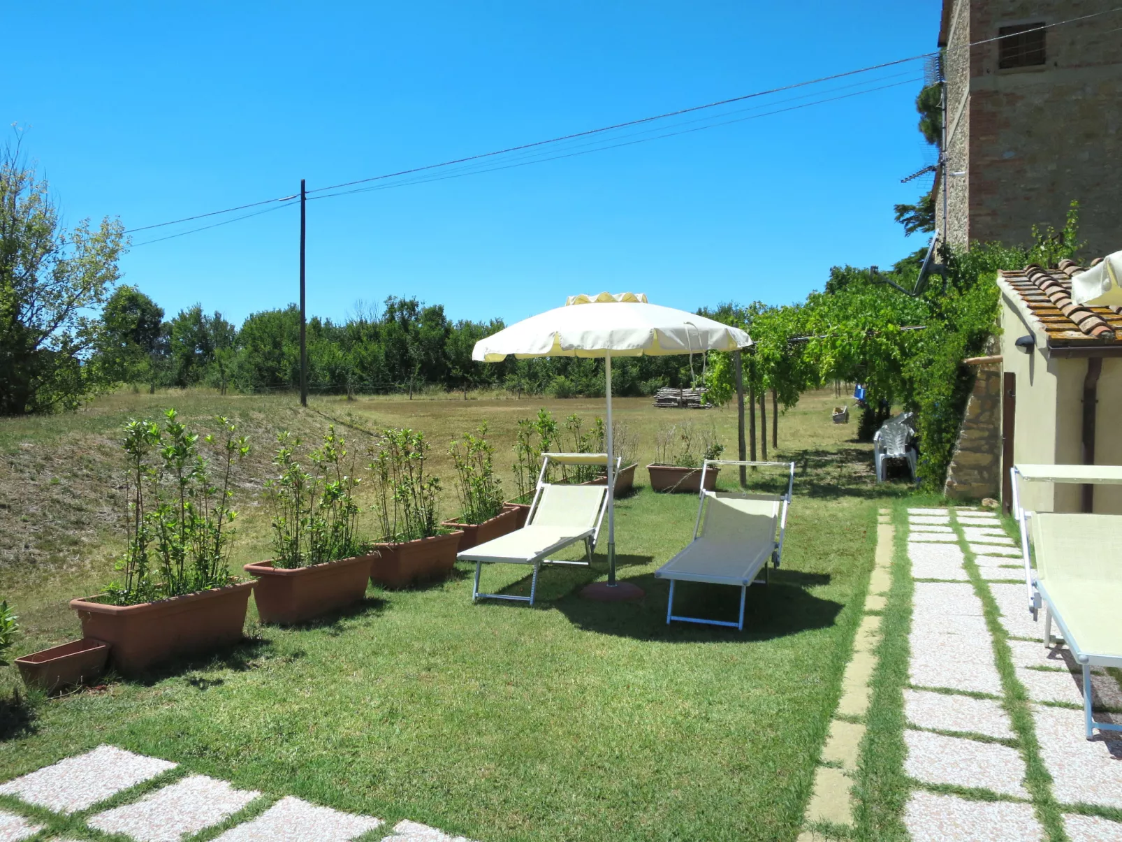 Villa Caggio-Outside