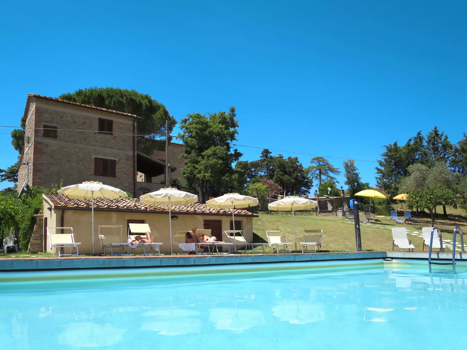 Villa Caggio-Outside