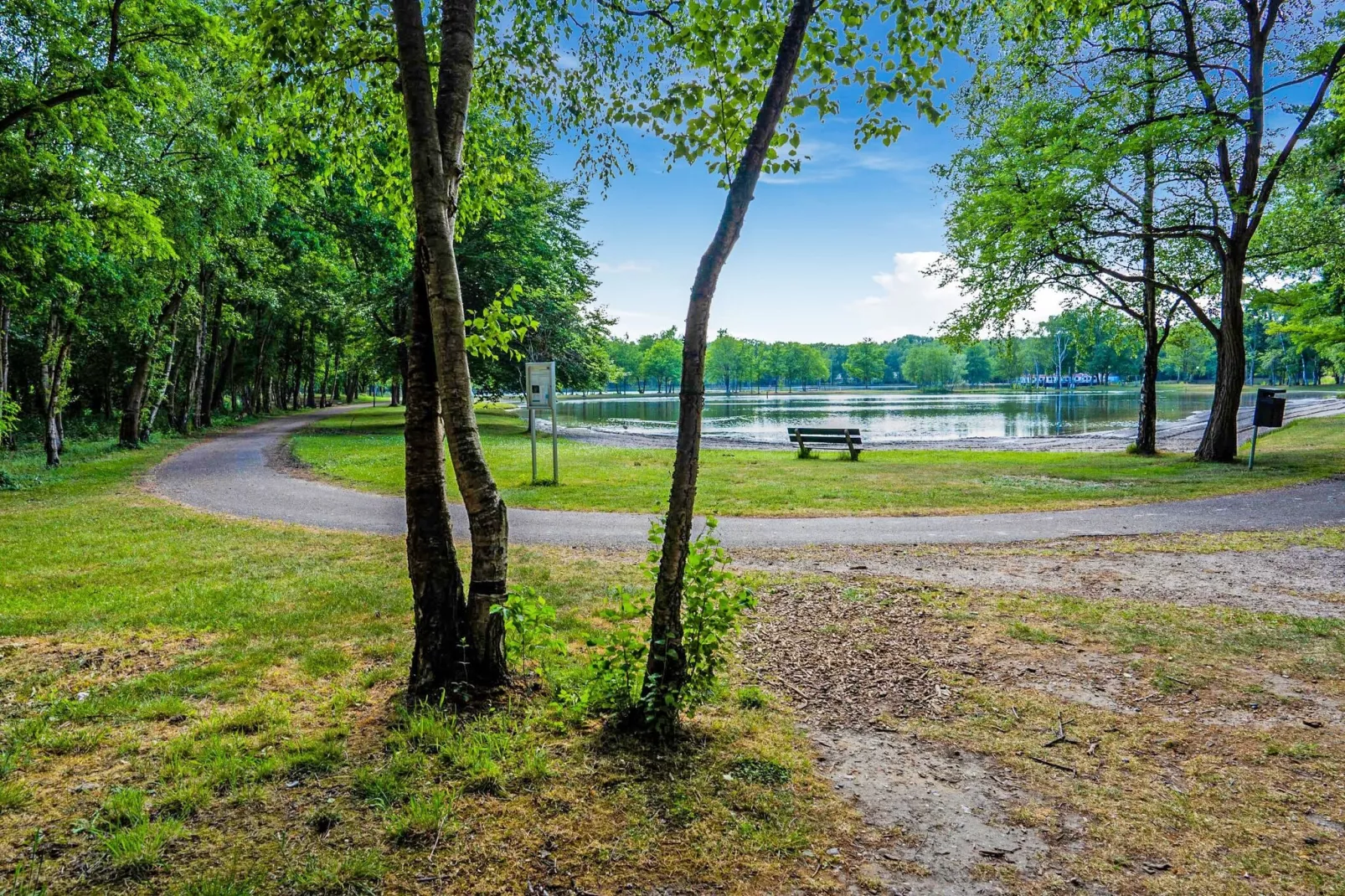 Sonnevijver NR A50-Zones d'été à 1 km