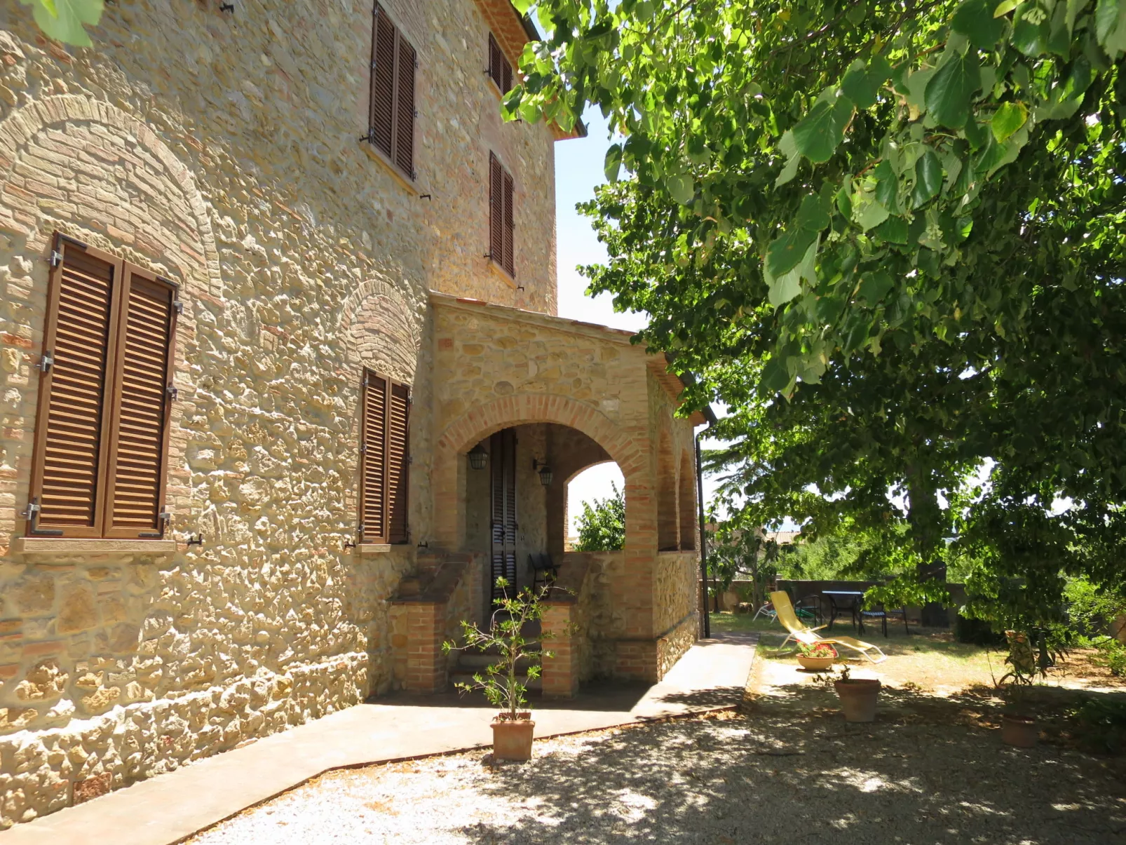 Villa Caggio-Outside