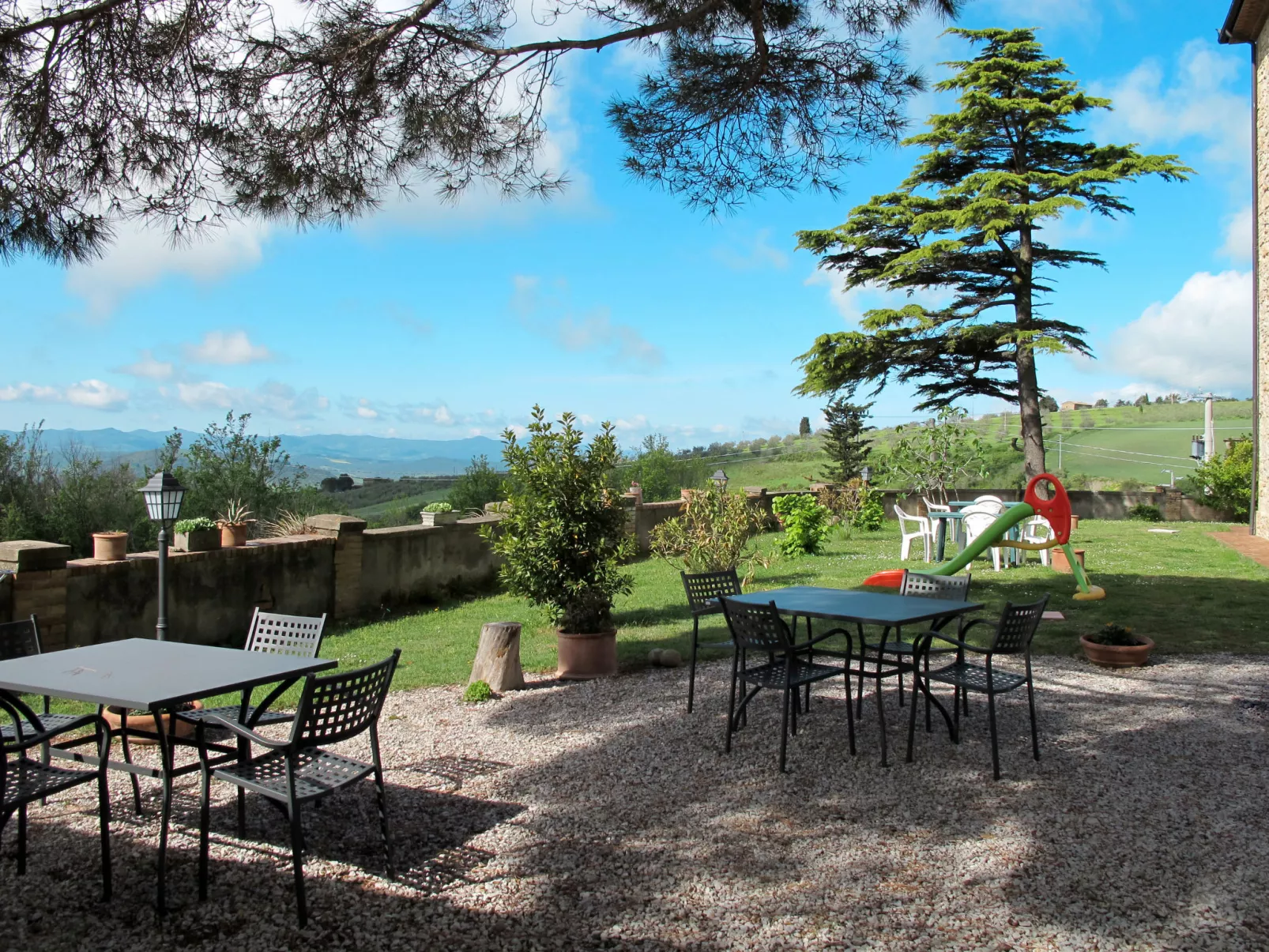 Villa Caggio-Outside