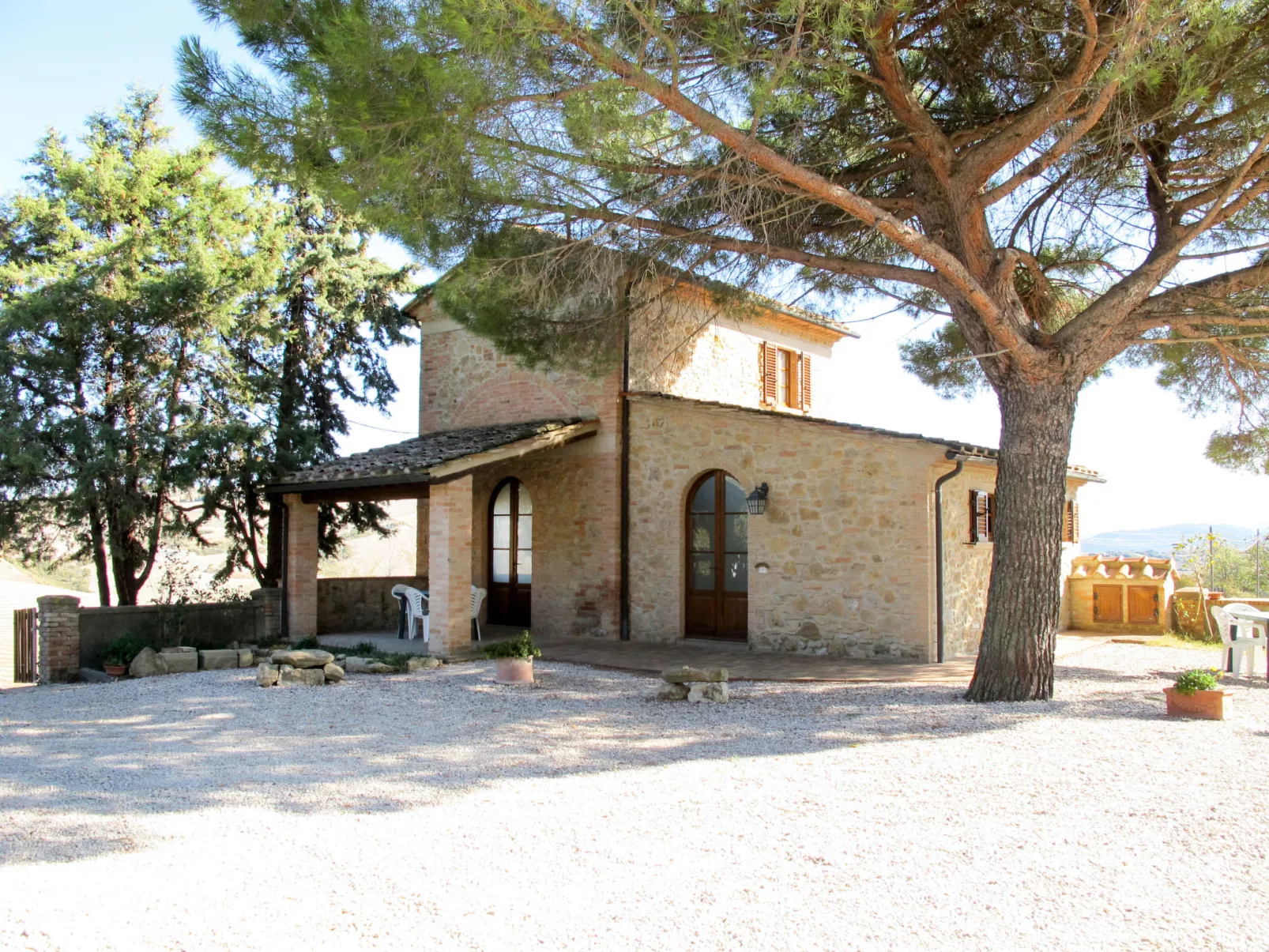 Villa Caggio-Outside