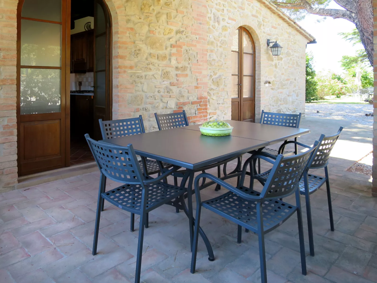 Villa Caggio-Outside