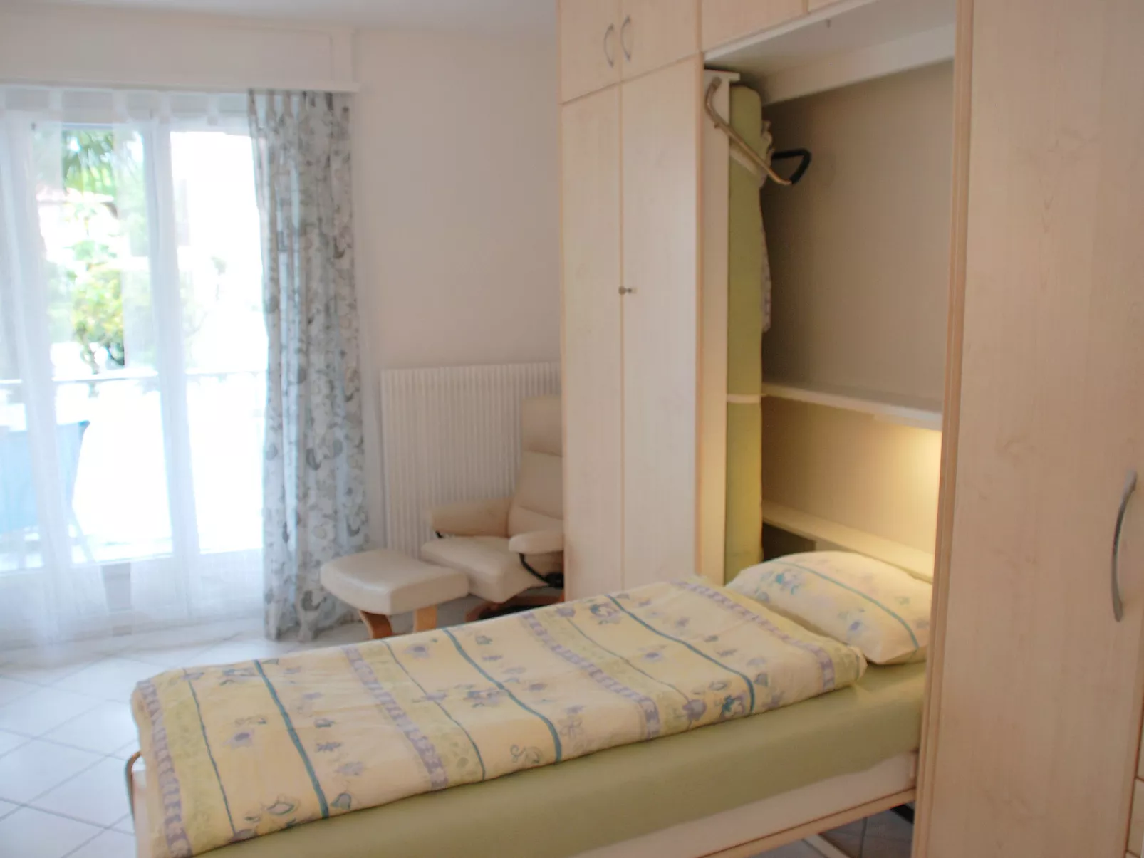 App. 5-Inside