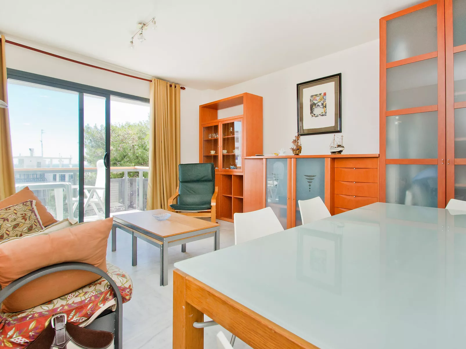 Edificio Nautic-Inside