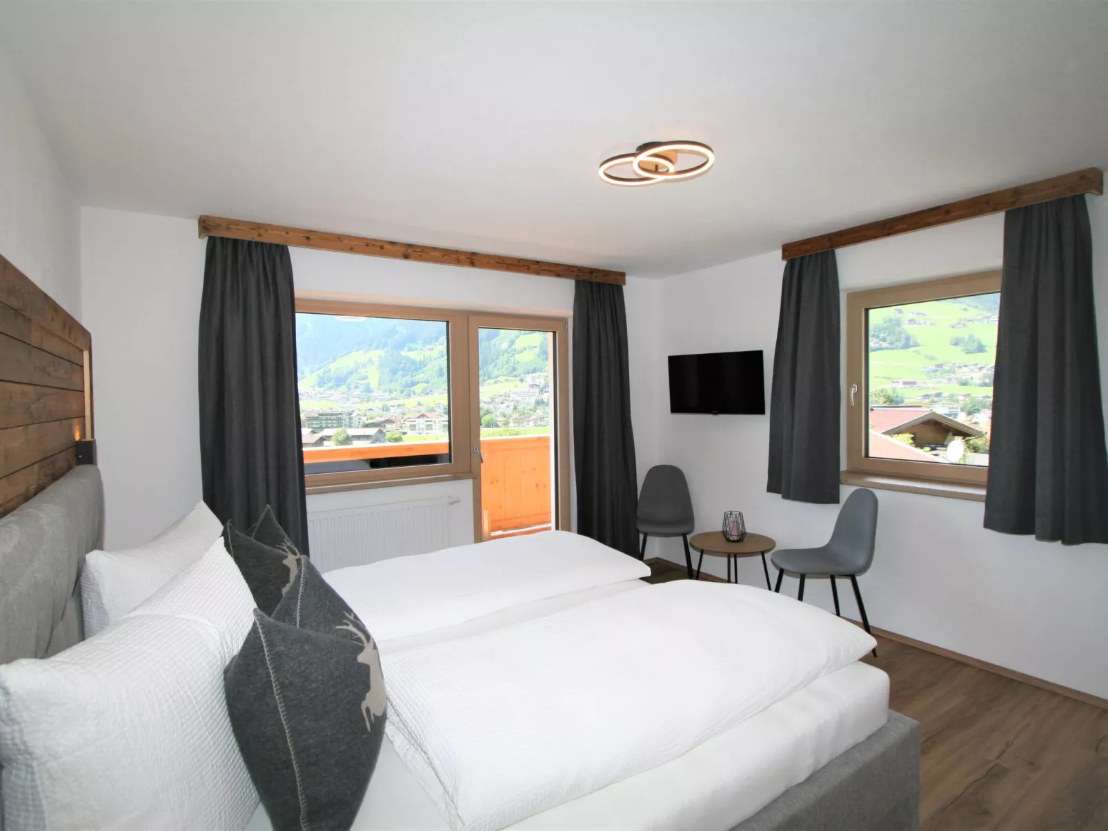 Heimatblick-Inside