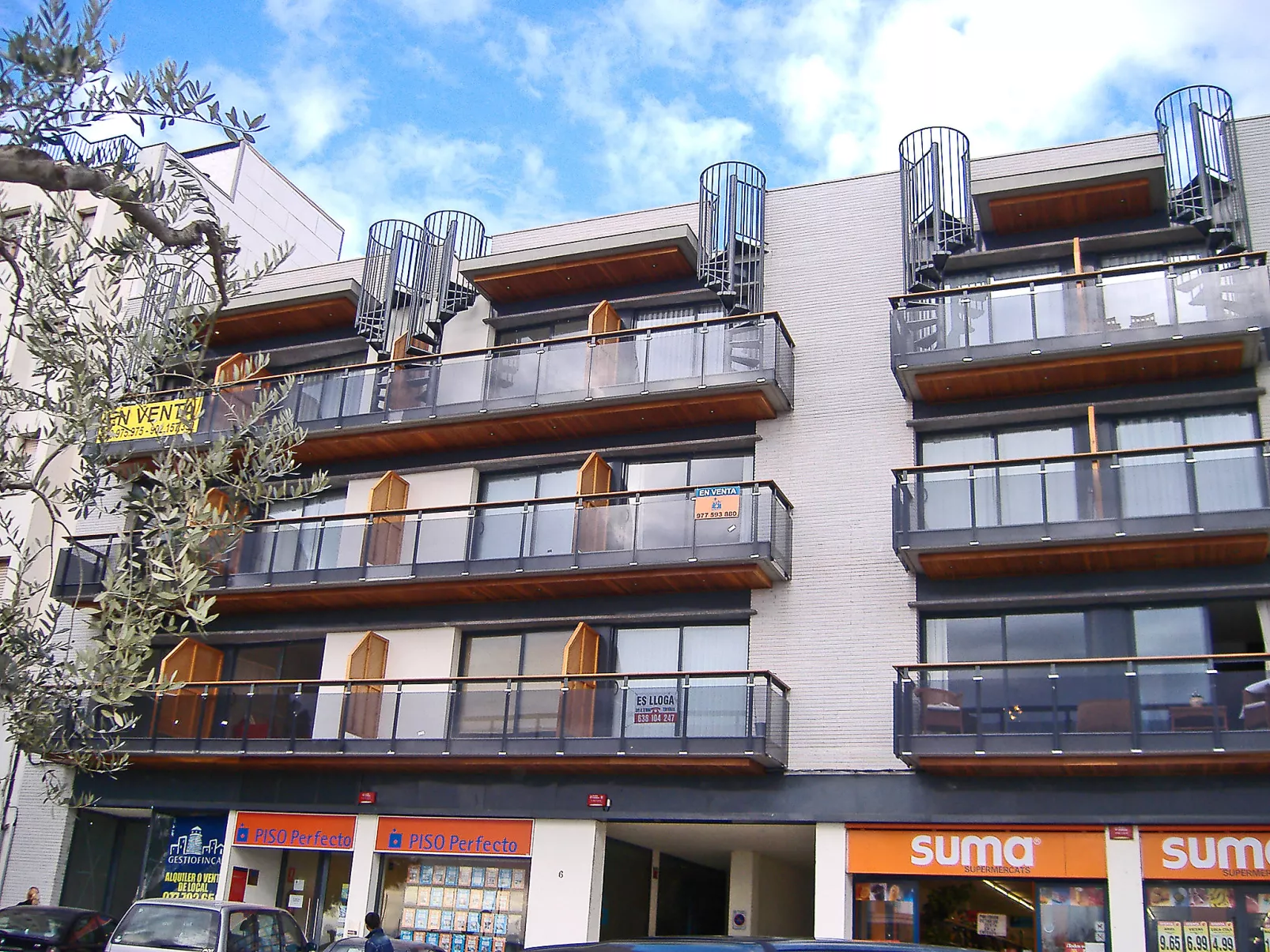 Edificio Nautic-Outside