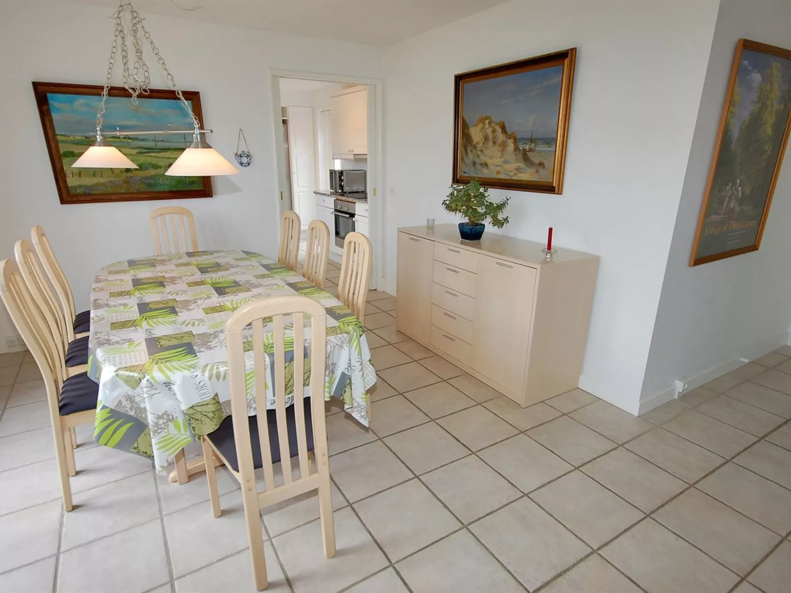 "Stine" - 1km from the sea-Inside
