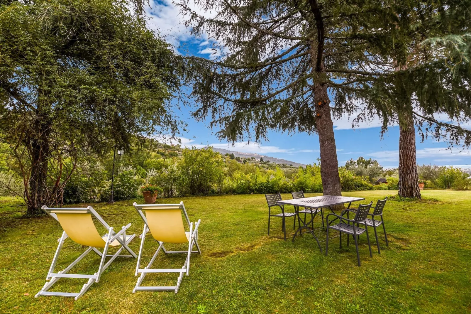 Villa San Pietro-Gardens summer