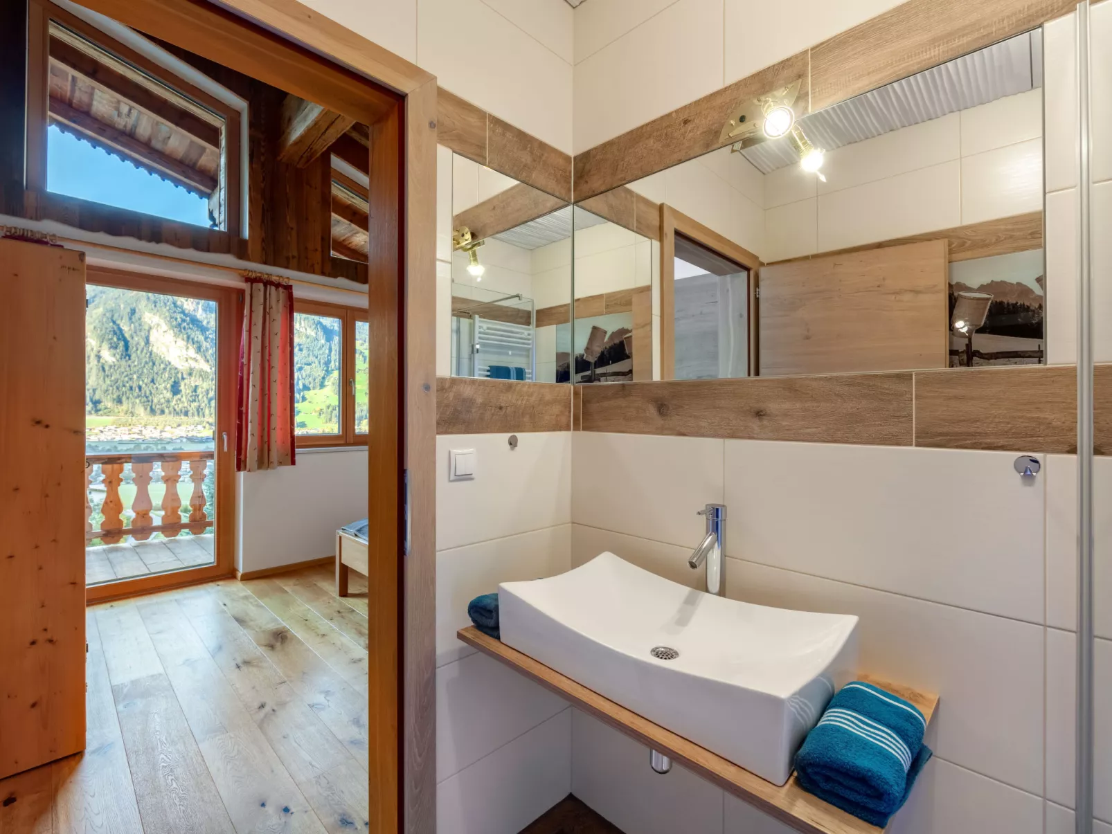 Chalet Modern Life-Inside