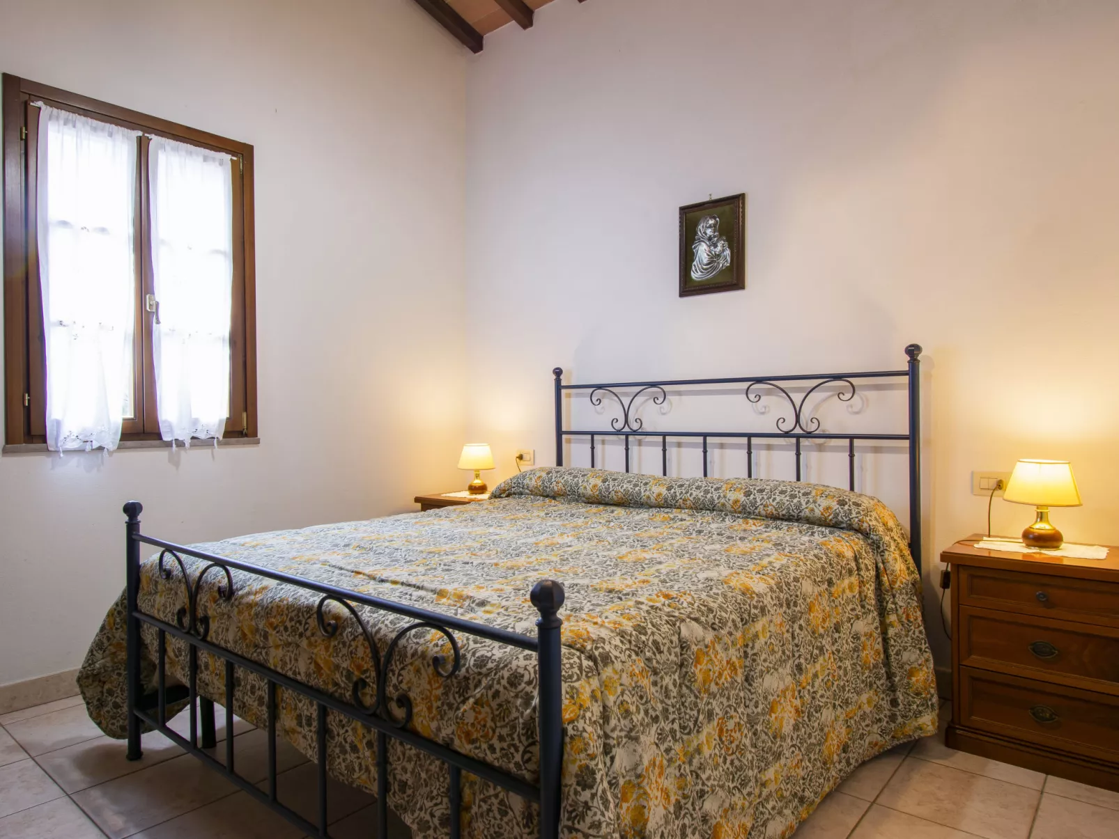 Villetta Aia (CET120)-Inside