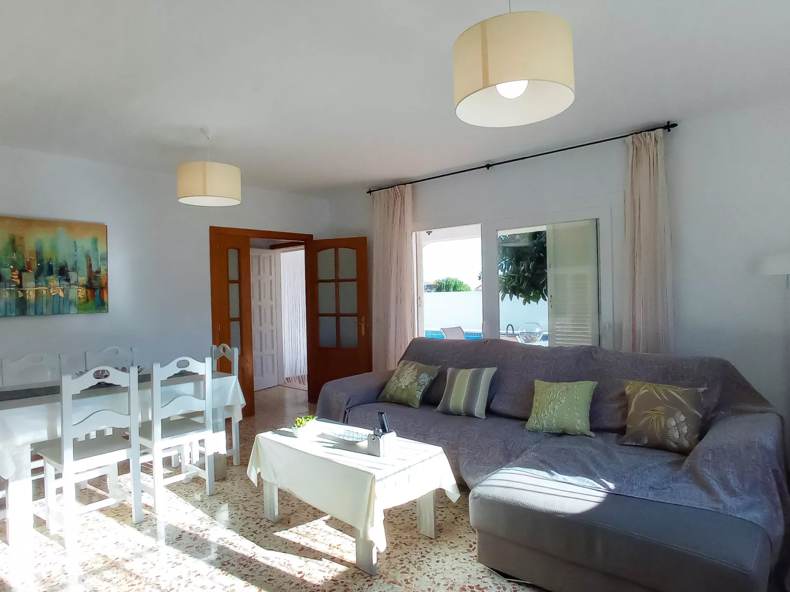 Villa Lolin-Inside