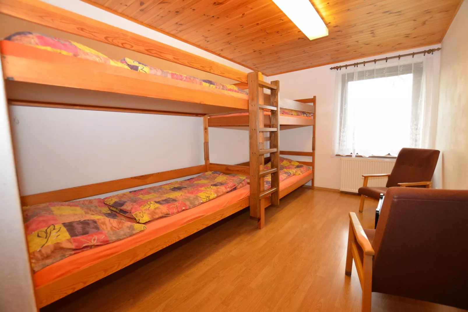 Japach-Bedroom