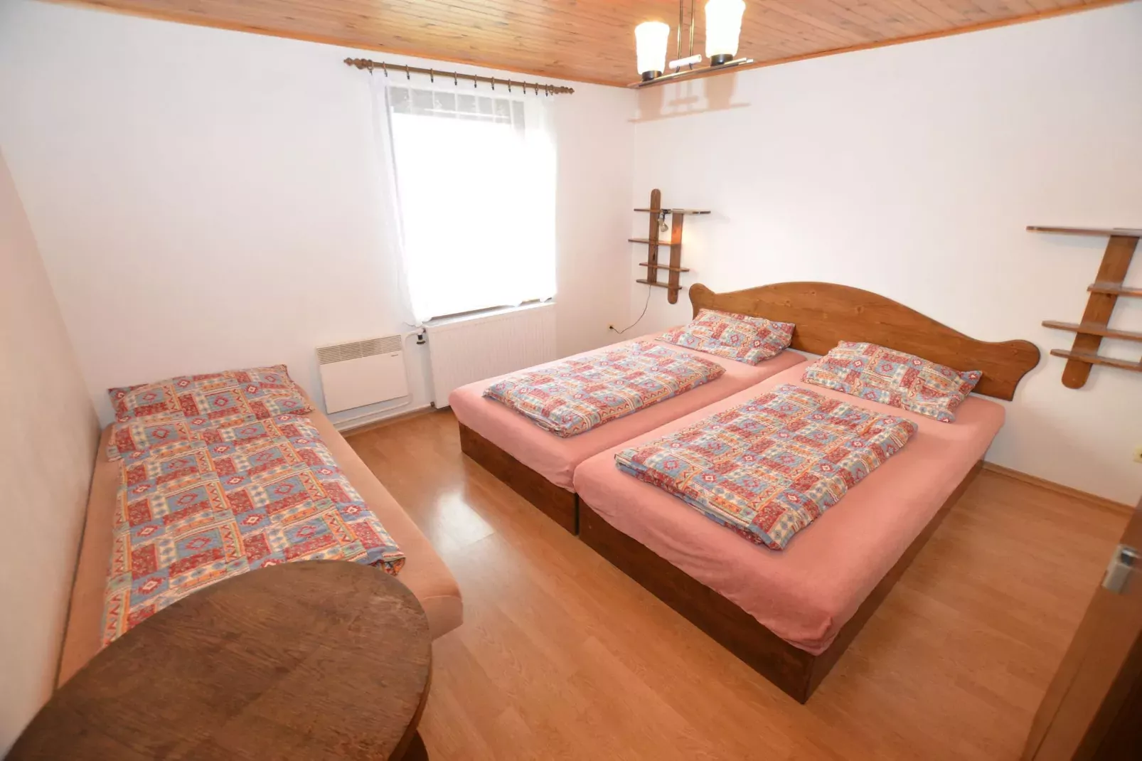 Japach-Bedroom