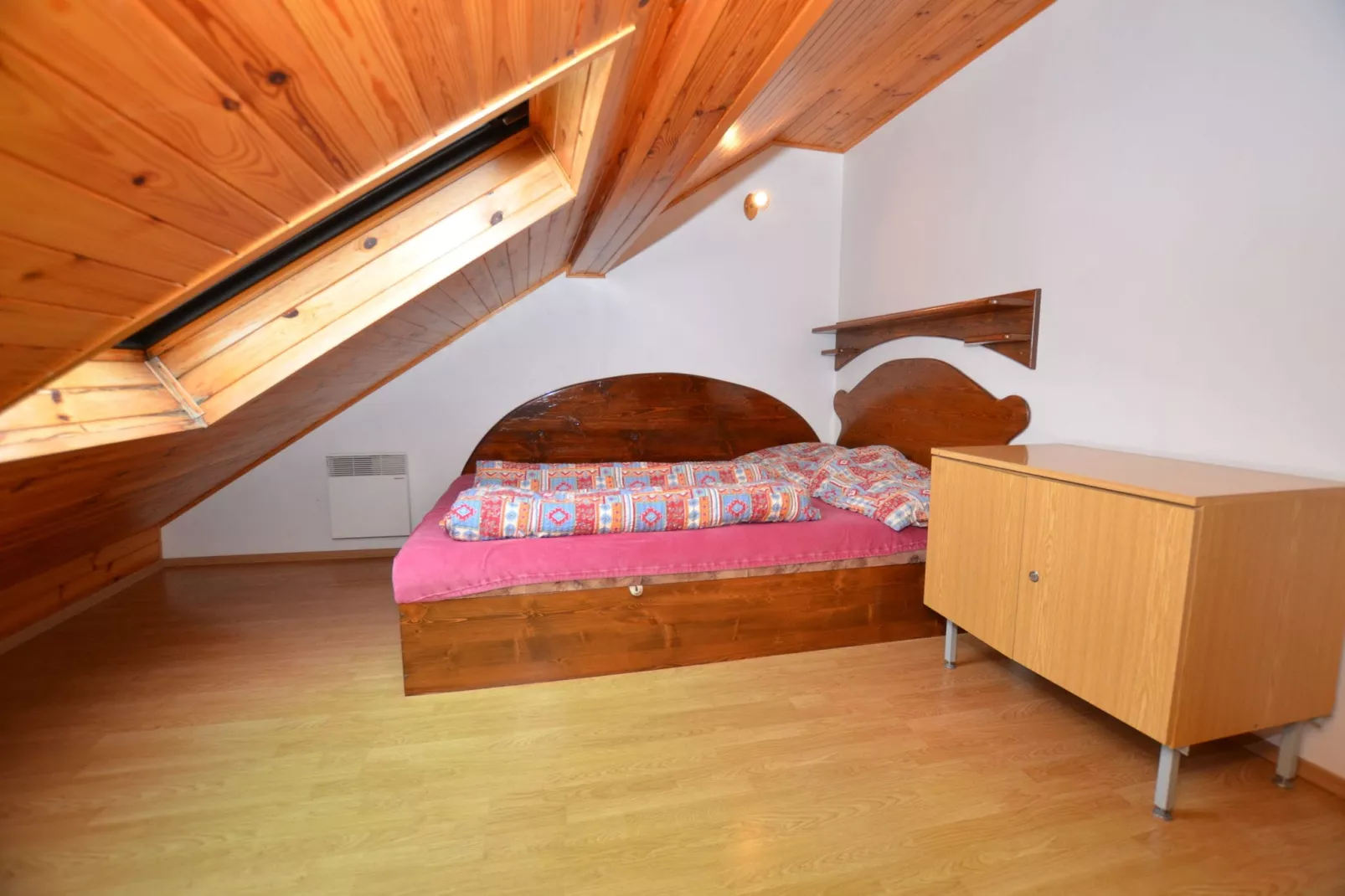 Japach-Bedroom