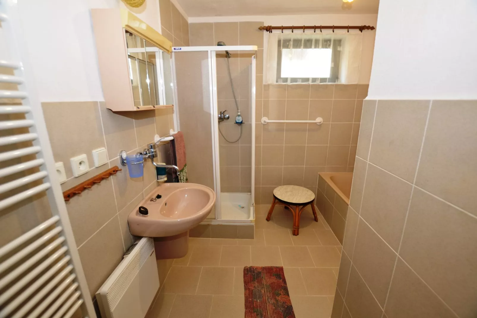 Japach-Bathroom