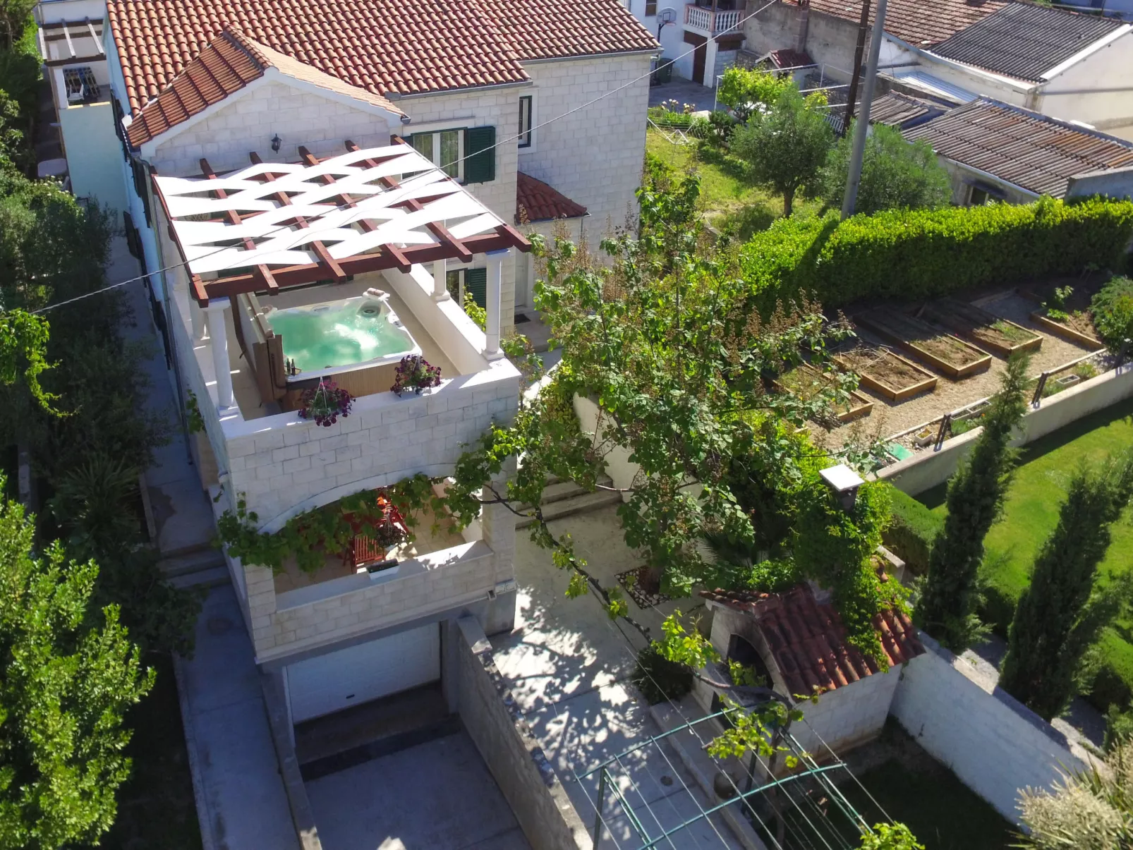 Bila Vila-Outside