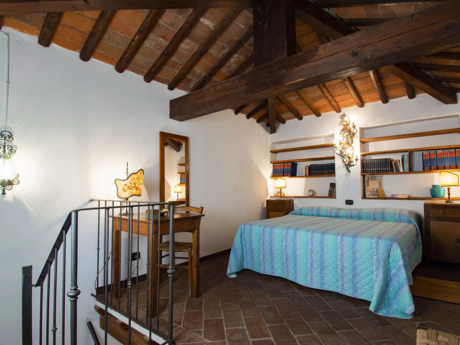 Torre di Meo-Inside