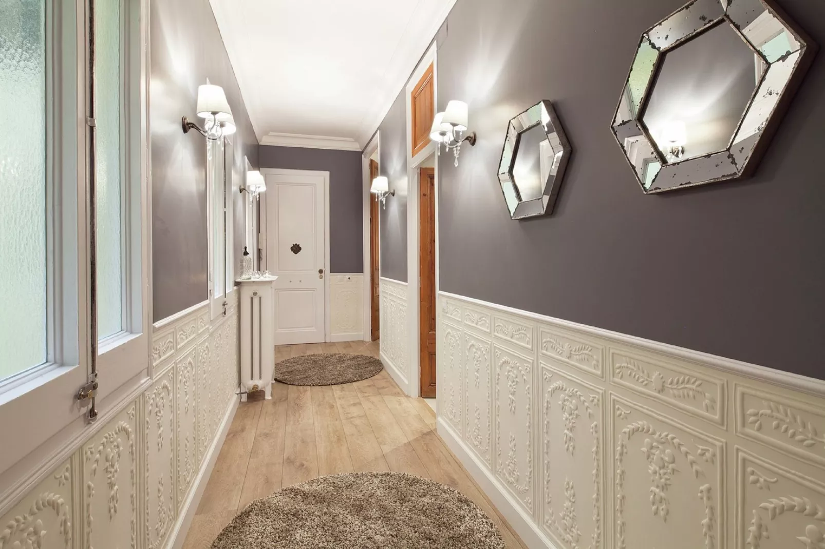 Catalunya Palace Apartment-Palier