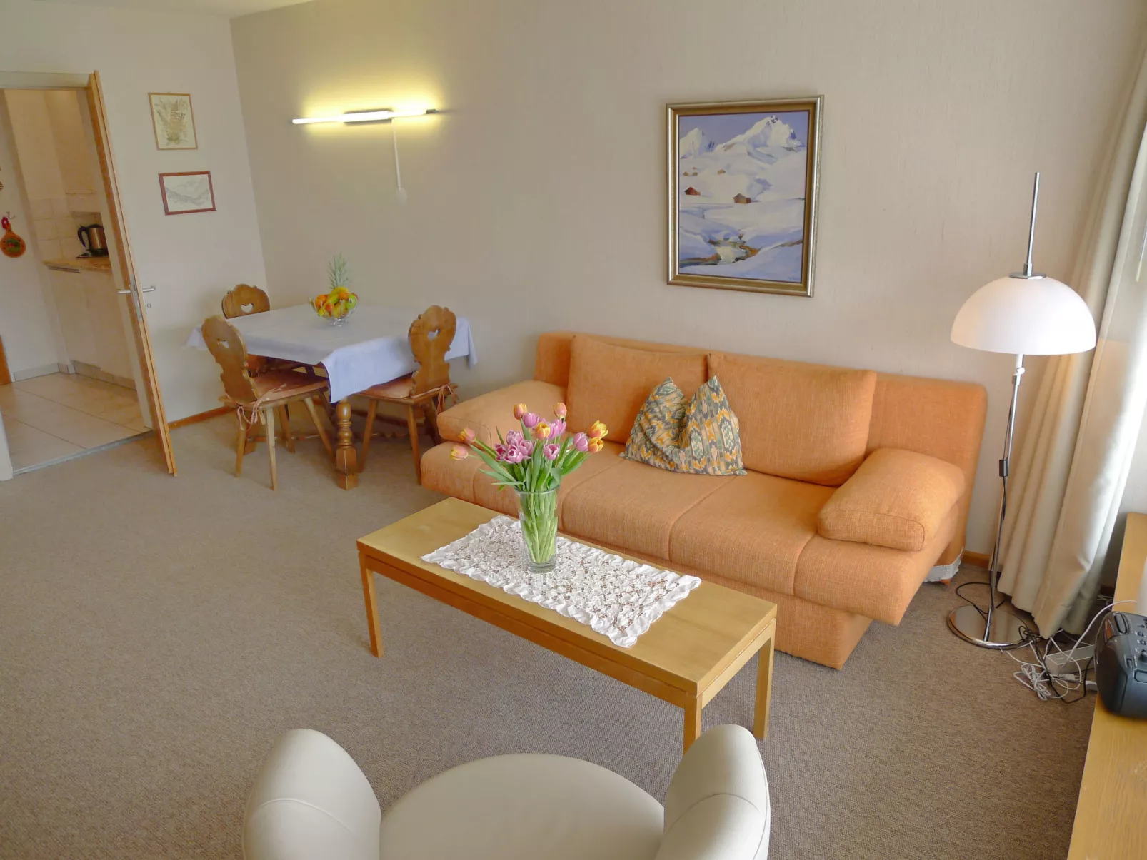 Promenade (Utoring)-Inside