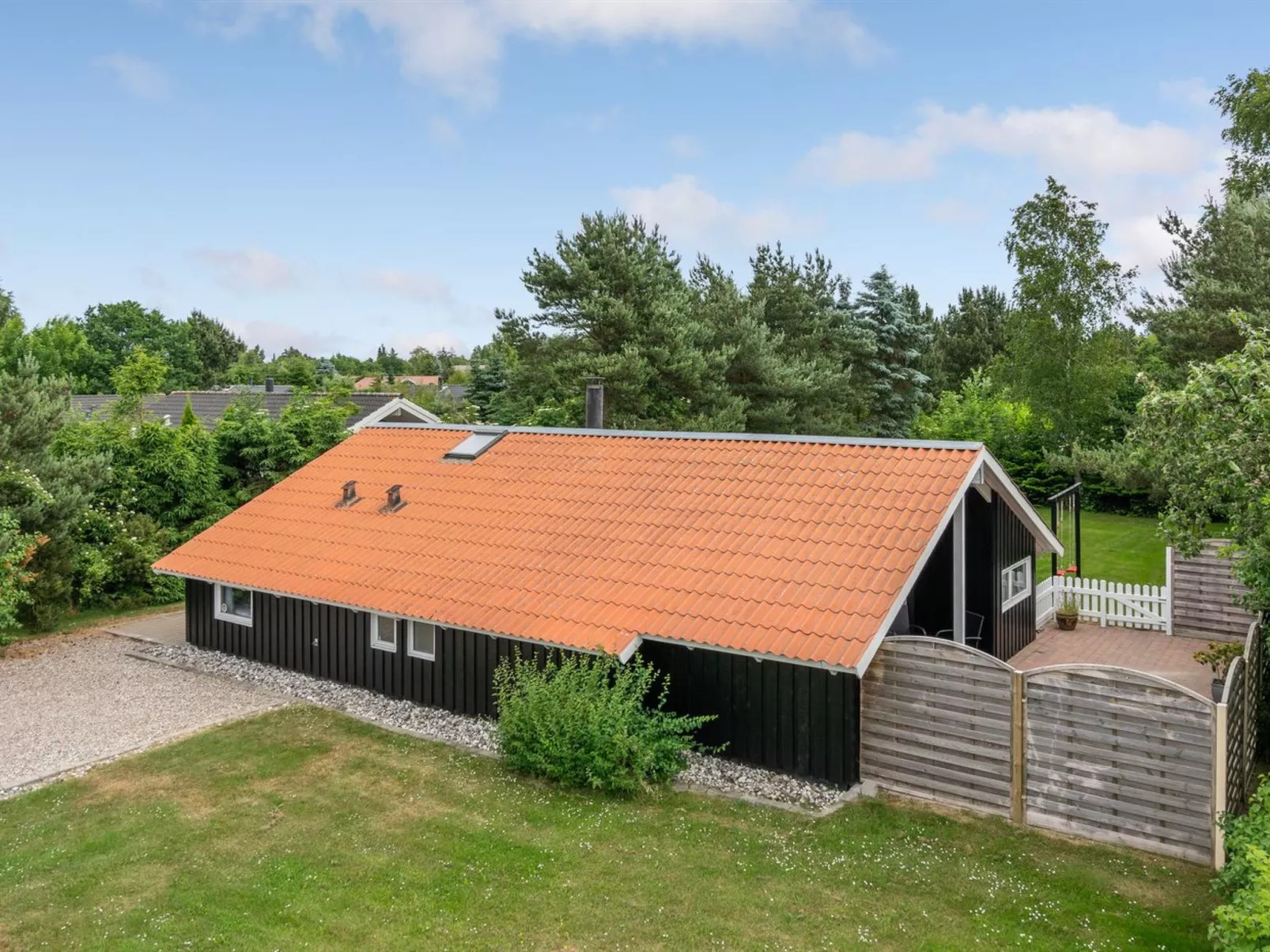 "Hithin" - 800m from the sea-Outside