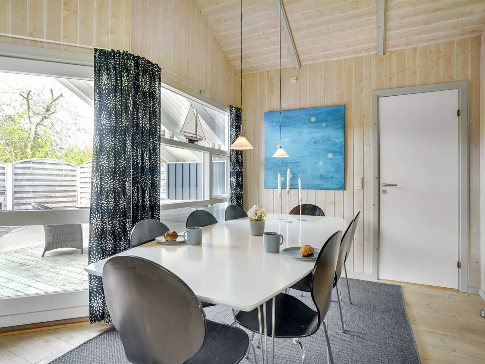 "Hithin" - 800m from the sea-Inside