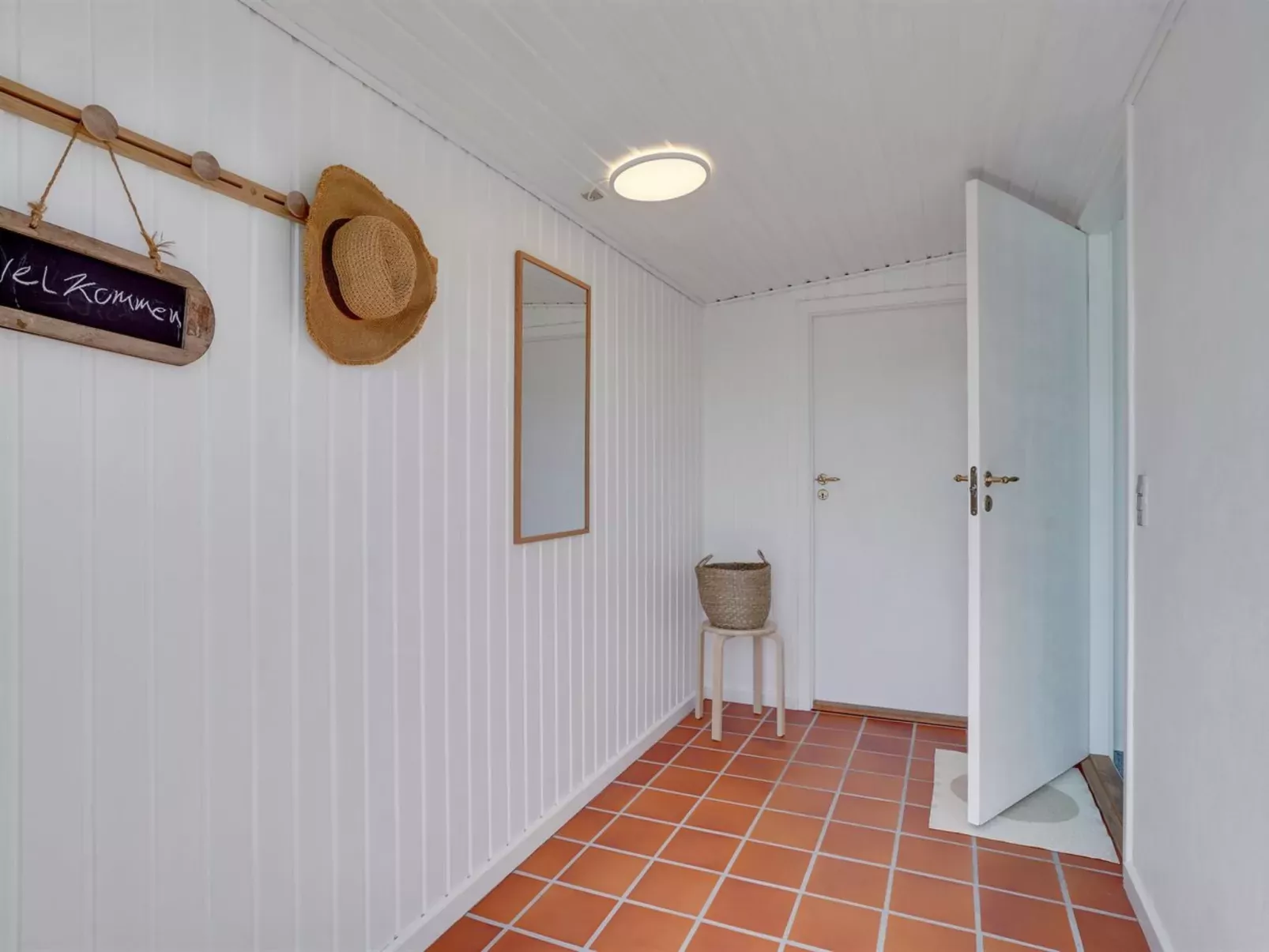 "Kanerva" - 350m from the sea-Inside