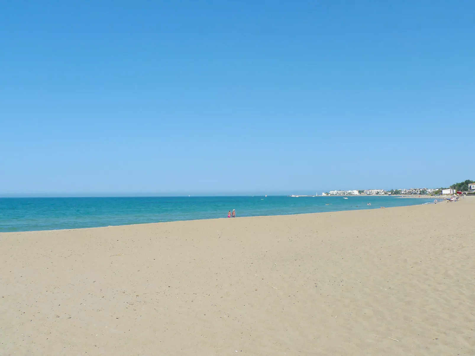 Las Dunas-Outside