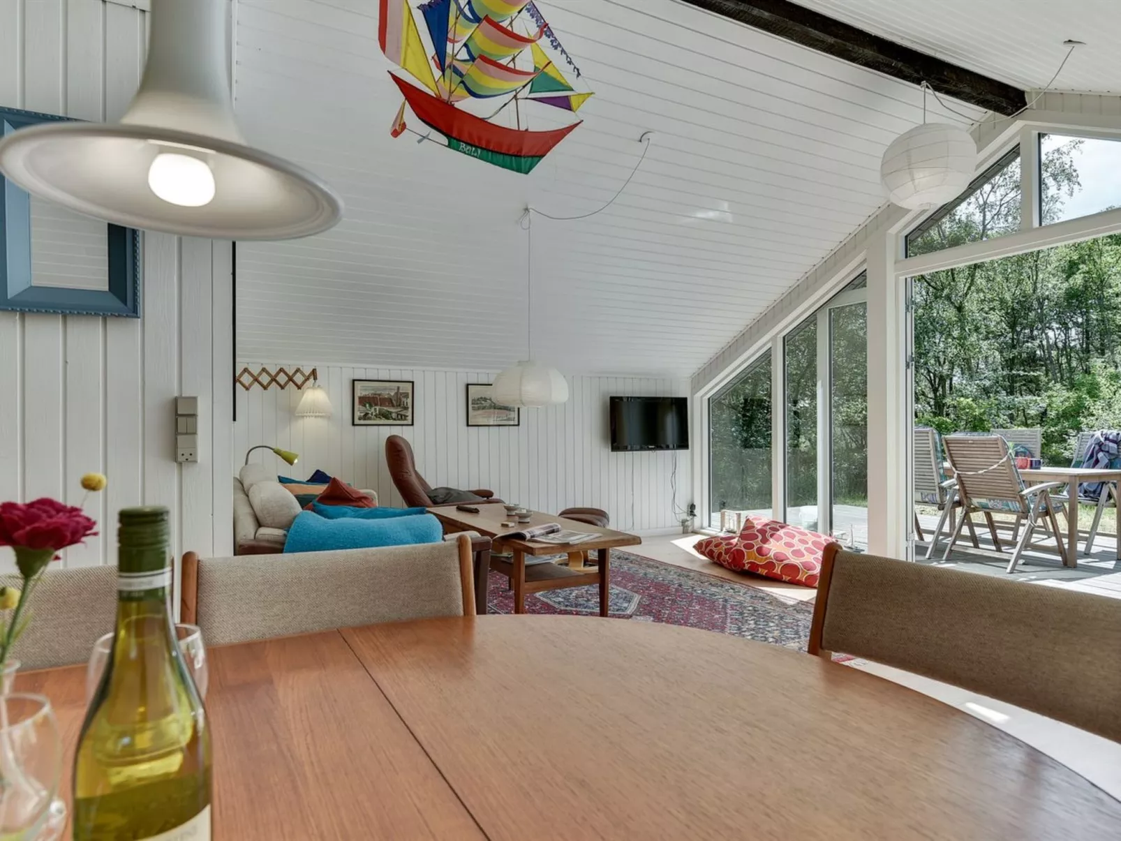 "Osa" - 150m from the sea-Drinnen