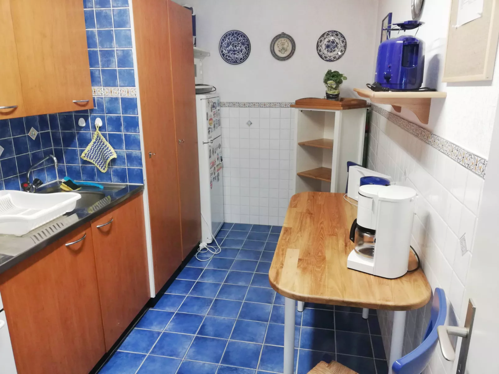 Apt B 032-Inside