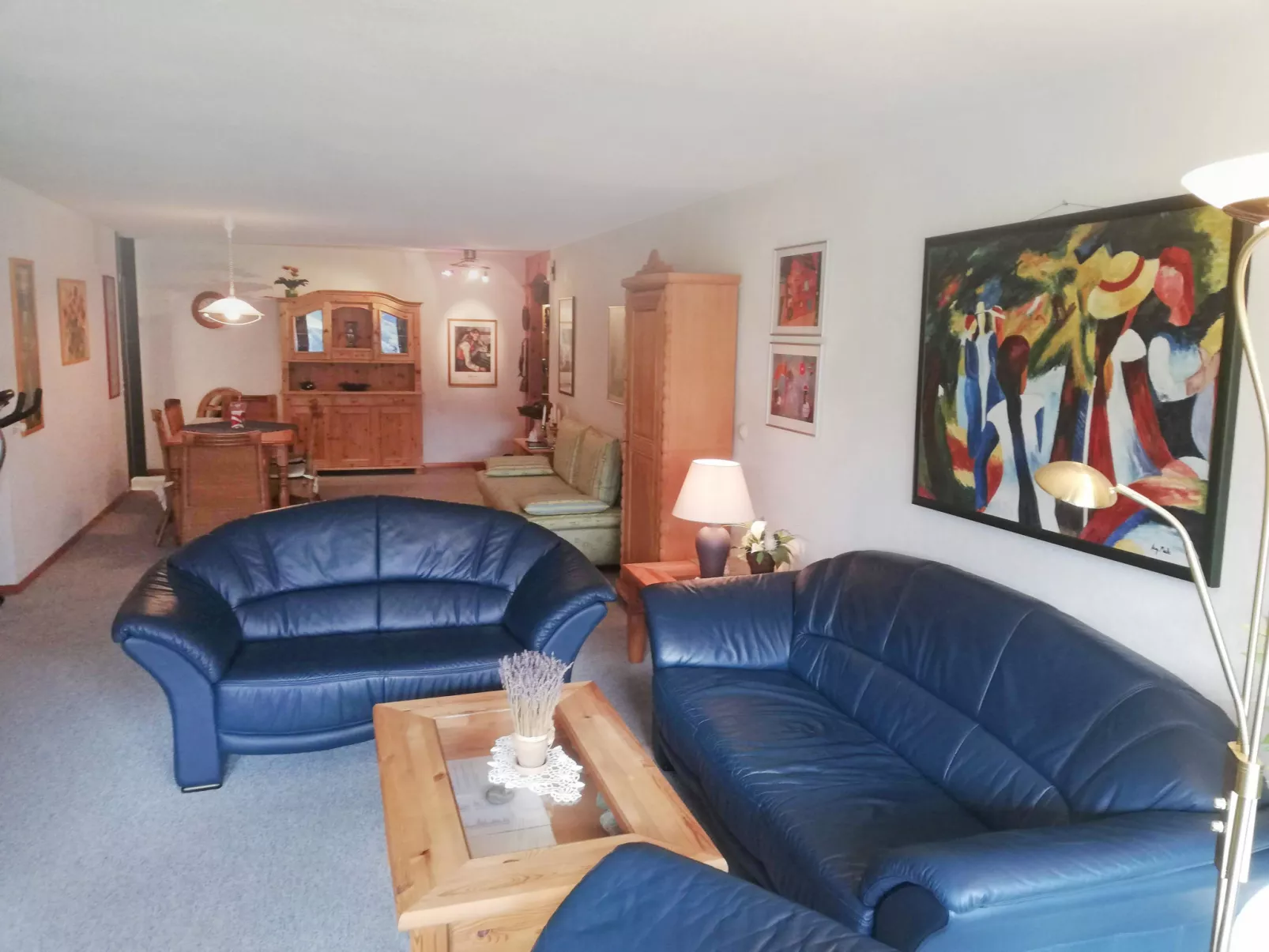 Apt B 032-Inside