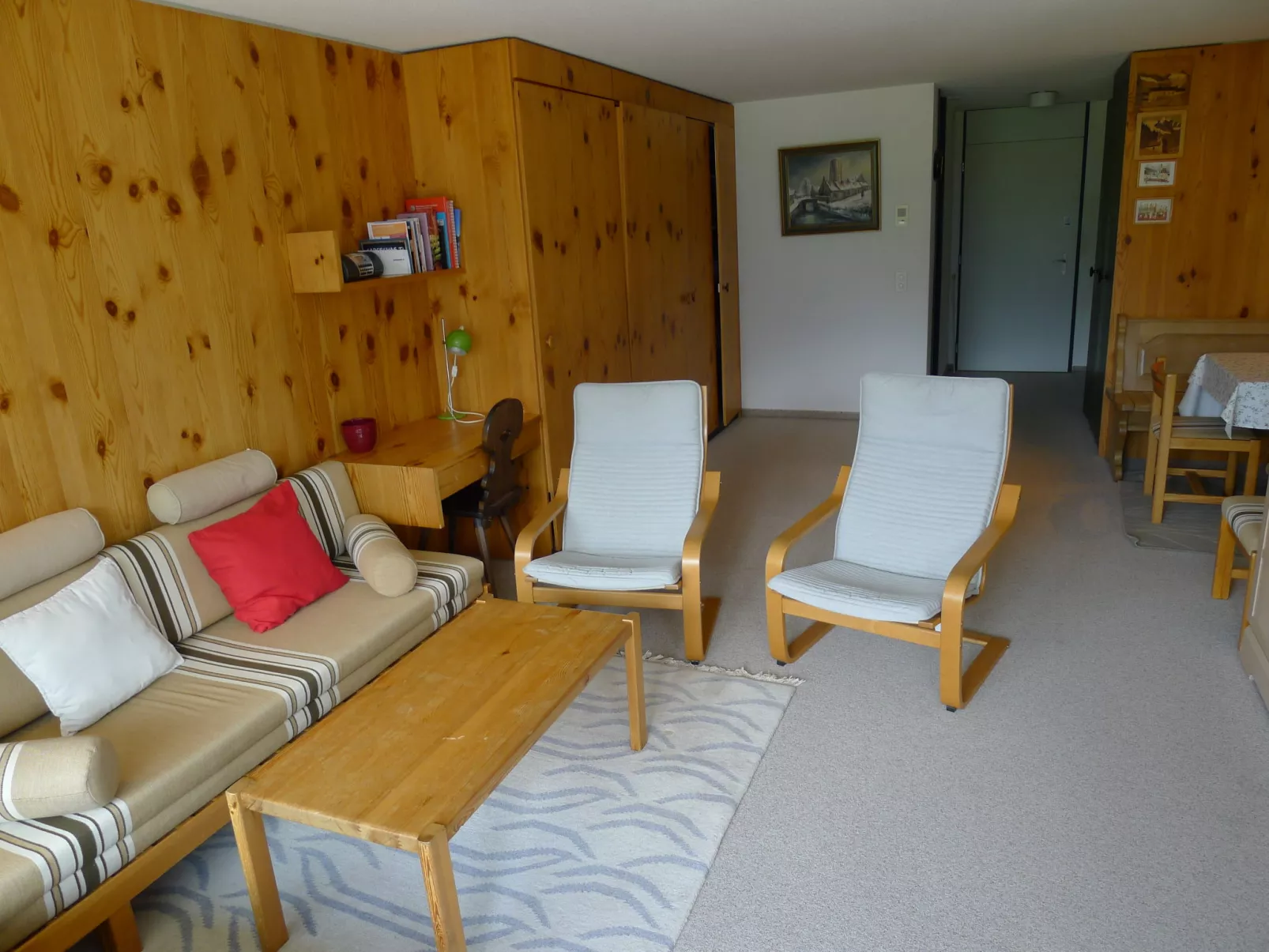 Apt C 033-Inside