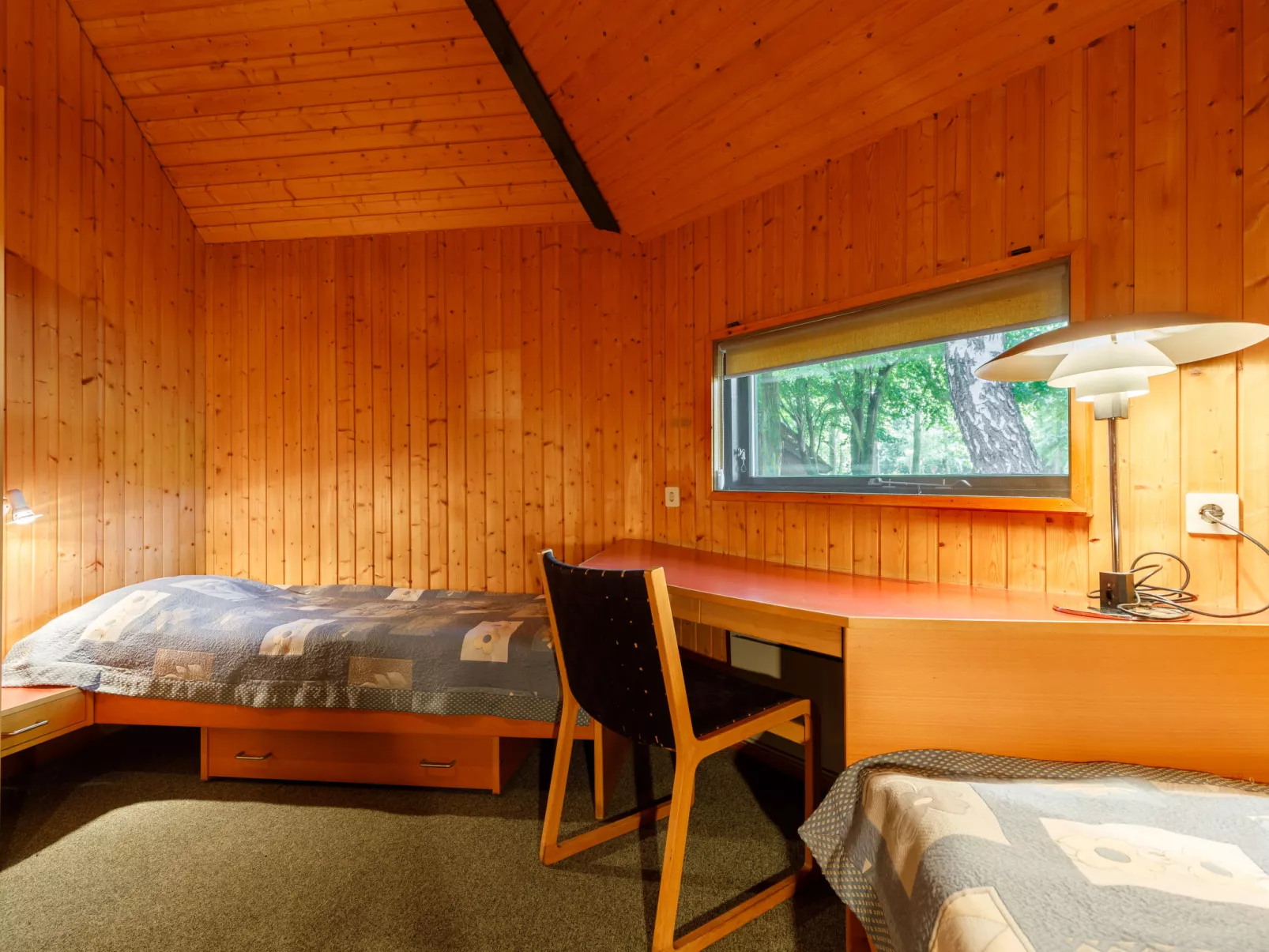 Átrium 5 fős-Drinnen