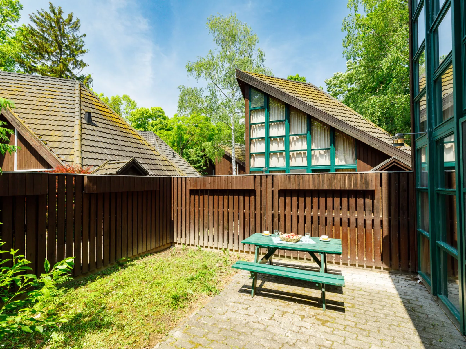 Átrium 5 fős-Draußen