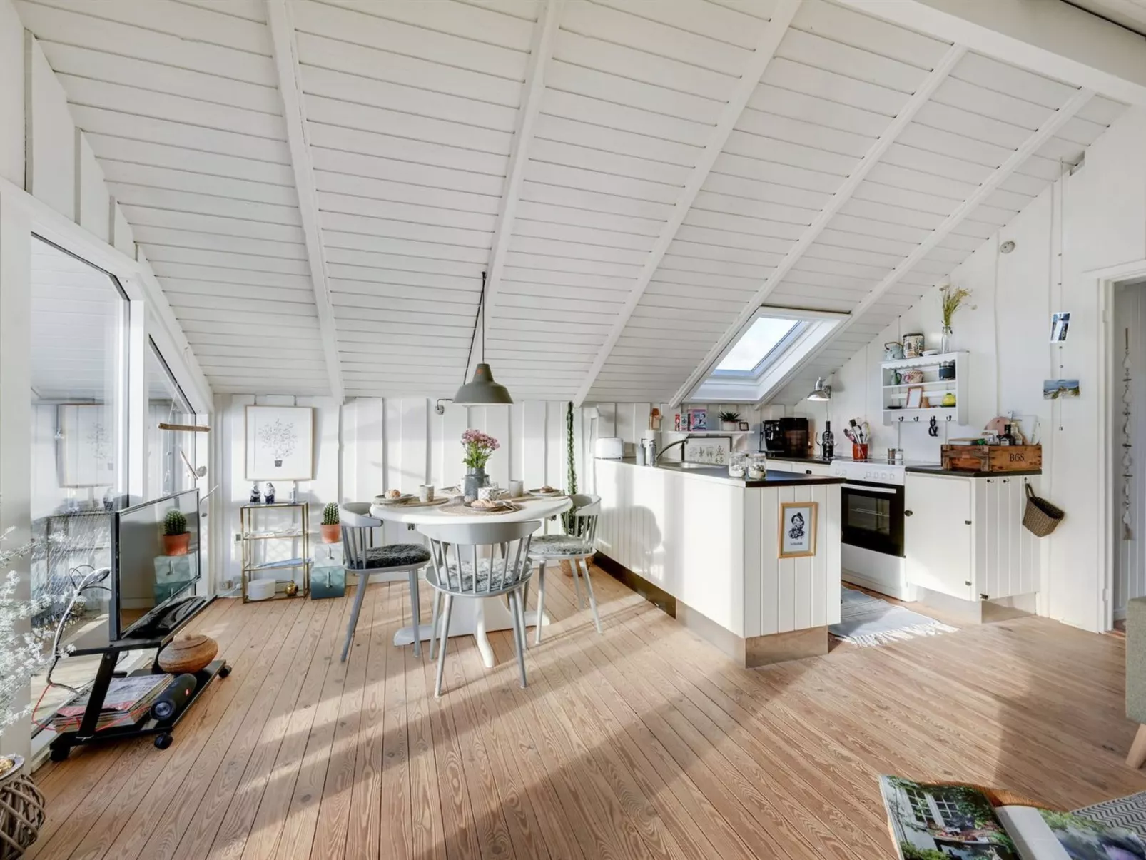 "Kamile" - 400m from the sea-Inside