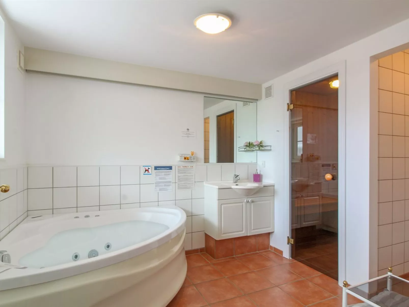 "Sote" - 1.2km from the sea-Inside