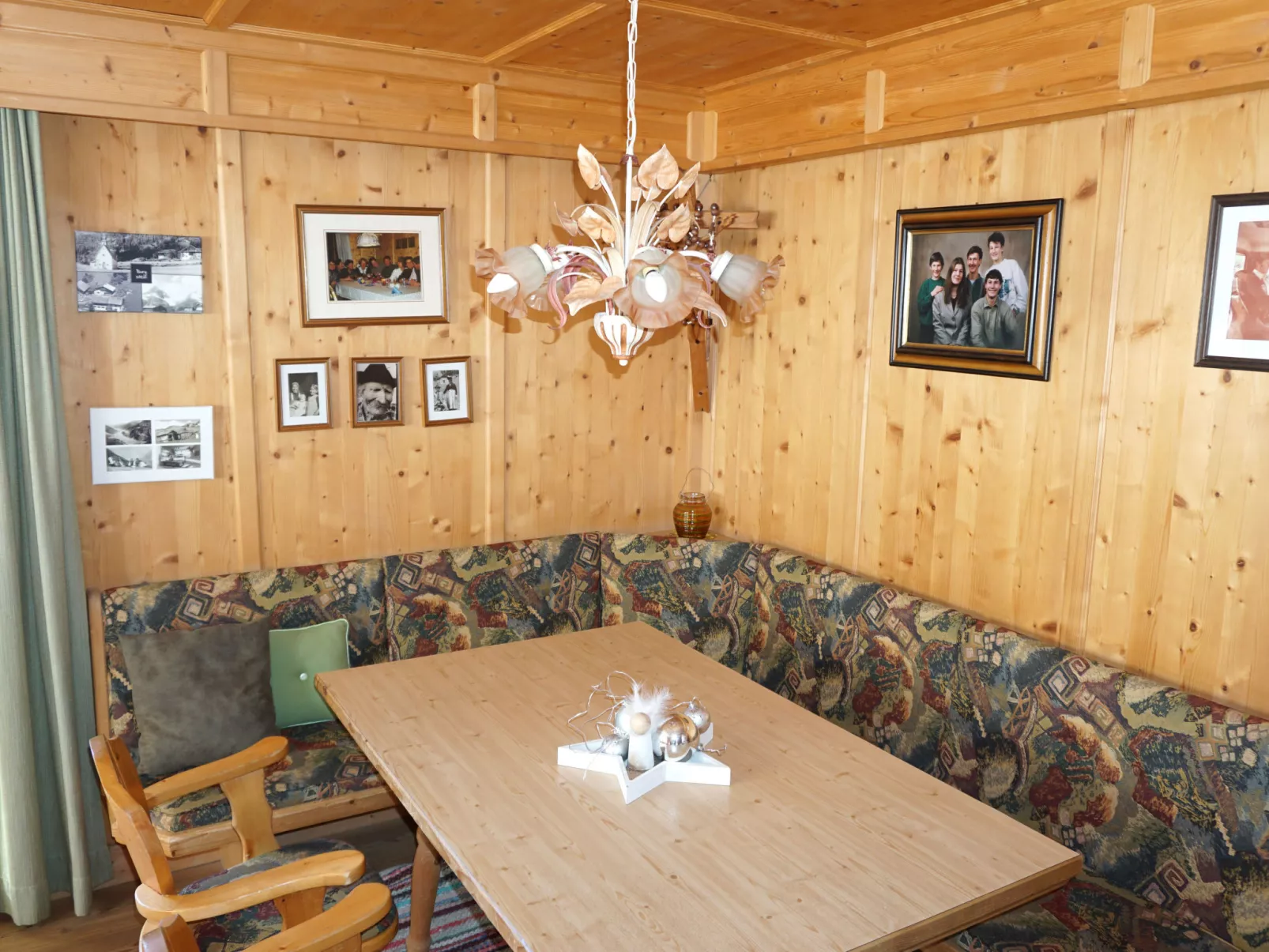 Berghof Reich-Inside